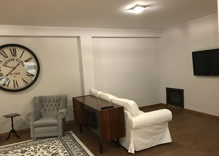 Fonsi House